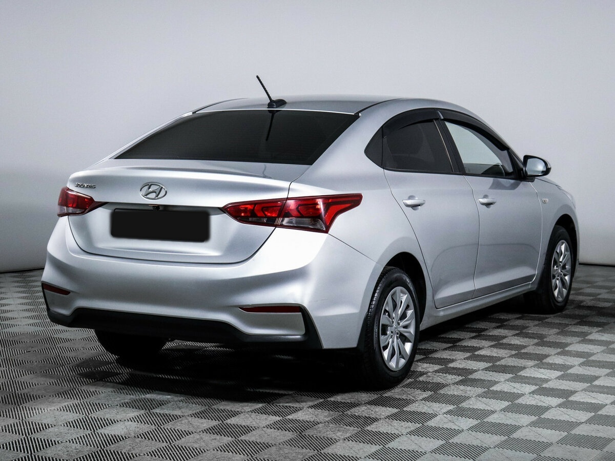 Купить Hyundai Solaris II, 2018, 70 070 км, фото №4