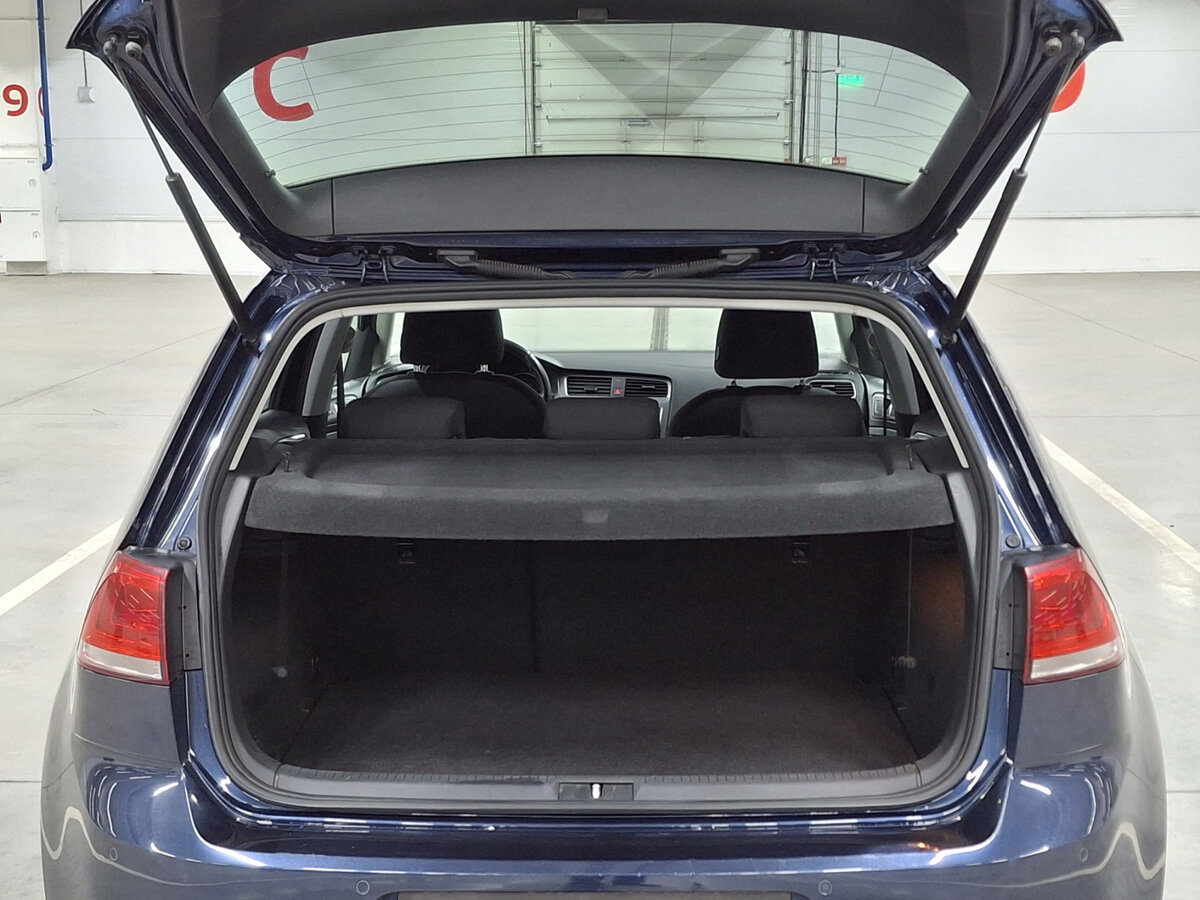 Купить Volkswagen Golf VII, 2013, 140 602 км, фото №6