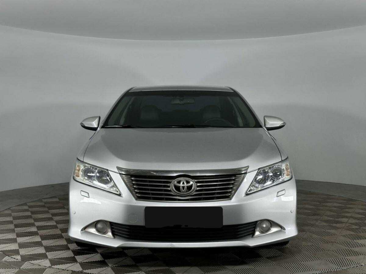 Купить Toyota Camry, 2014, 229 572 км, фото №3