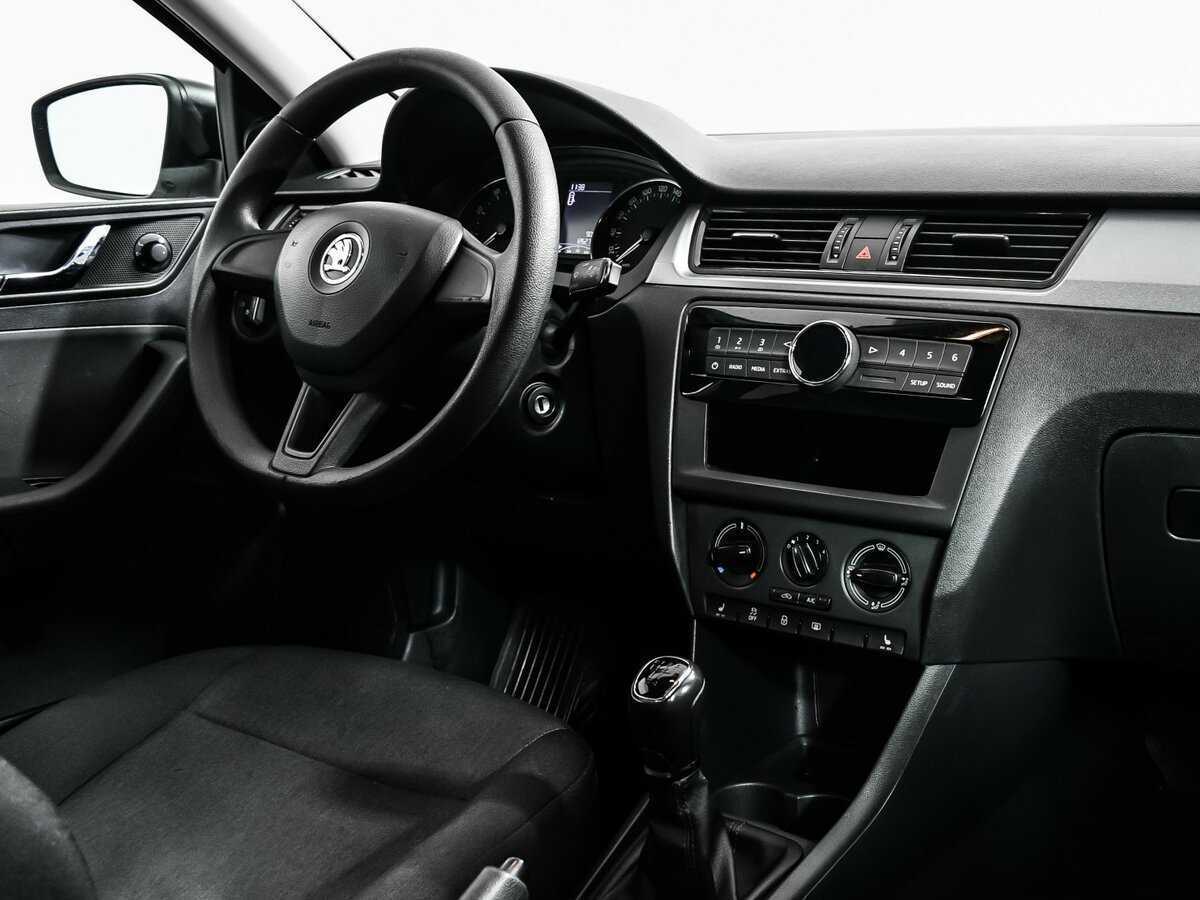 Купить Skoda Rapid, 2017, 126 274 км, фото №9