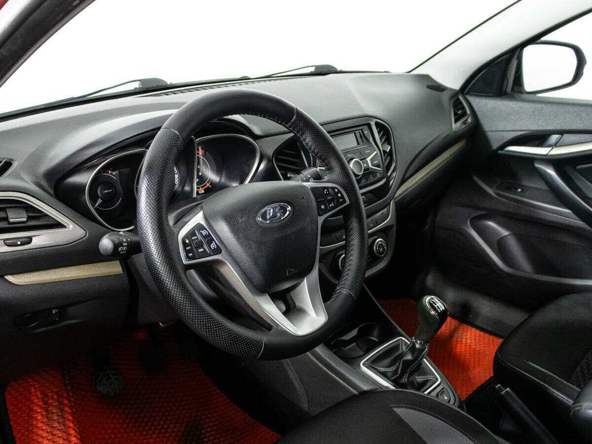 Купить Lada (ВАЗ) Vesta SW, 2018, 116 245 км, фото №11