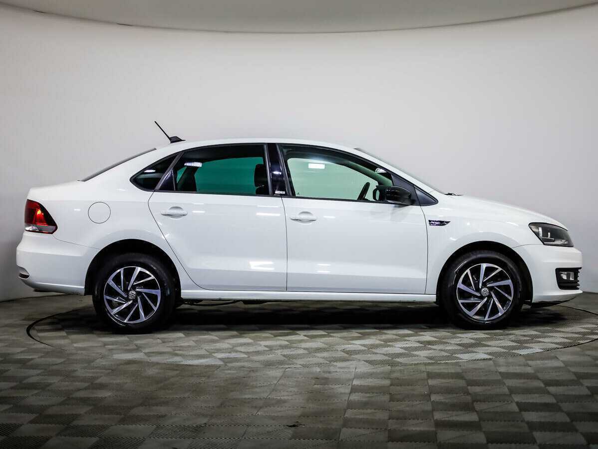 Купить Volkswagen Polo, 2017, 60 903 км, фото №3