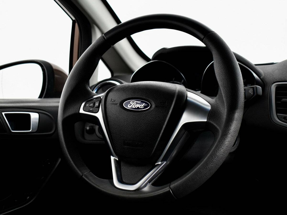 Купить Ford Fiesta Mk6 Рестайлинг, 2016, 94 680 км, фото №15