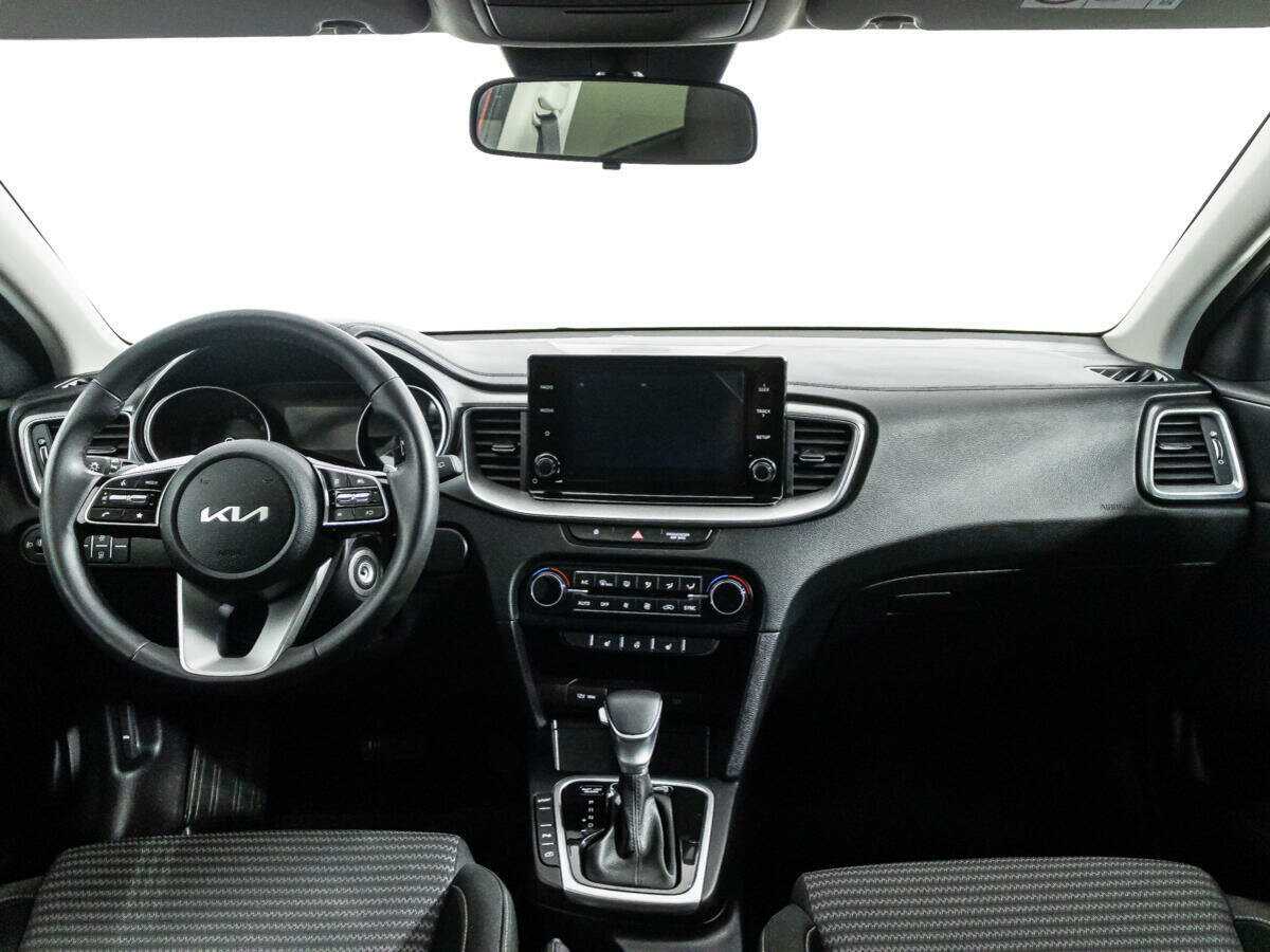 Купить Kia Ceed, 2022, 8 733 км, фото №13
