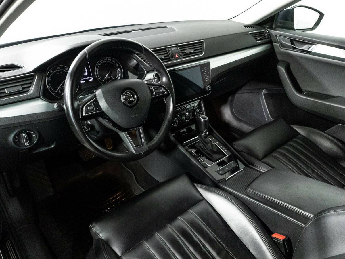 Купить Skoda Superb, 2018, 97 607 км, фото №11