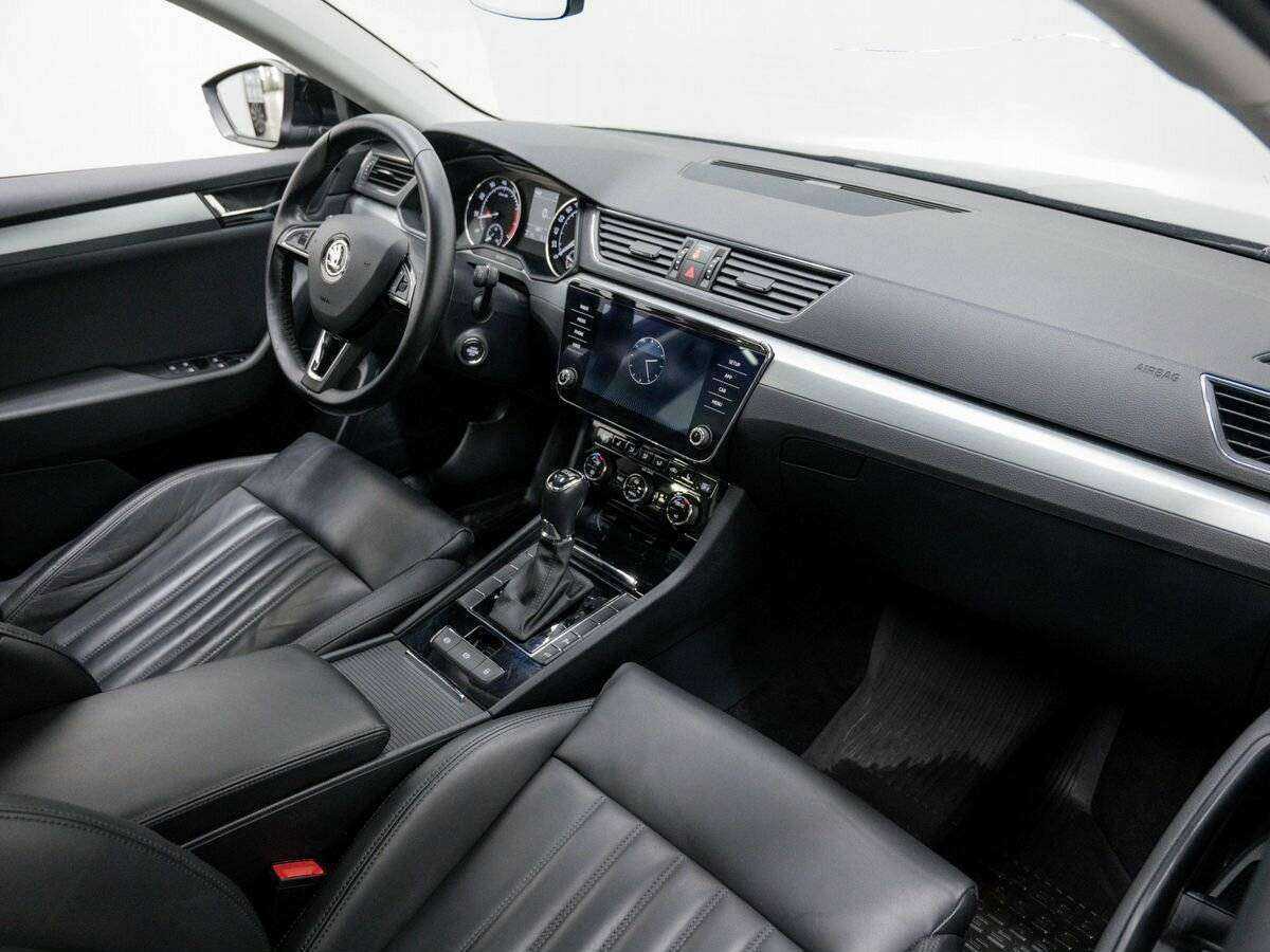 Купить Skoda Superb, 2017, 142 000 км, фото №7