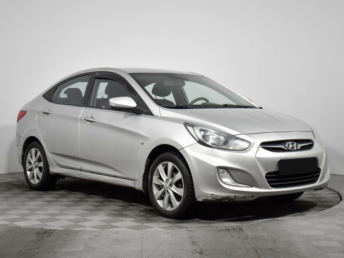 Купить Hyundai Solaris I, 2012, 280 129 км, фото №3