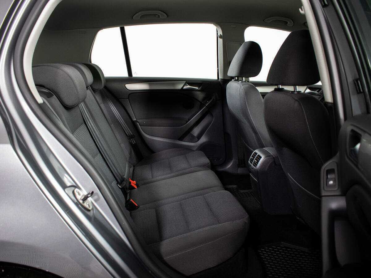 Купить Volkswagen Golf, 2012, 219 160 км, фото №8