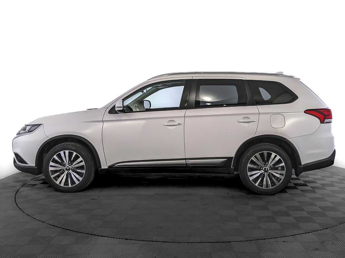 Купить Mitsubishi Outlander, 2019, 140 000 км, фото №8