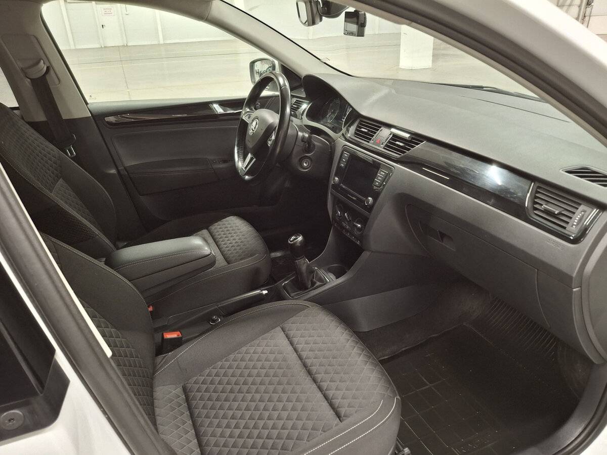 Купить Skoda Rapid I Рестайлинг, 2018, 116 339 км, фото №11