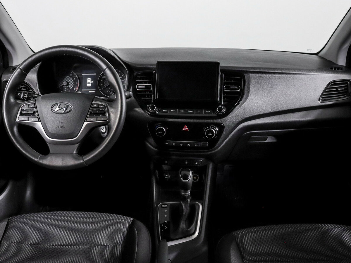 Купить Hyundai Solaris II Рестайлинг, 2021, 64 577 км, фото №12