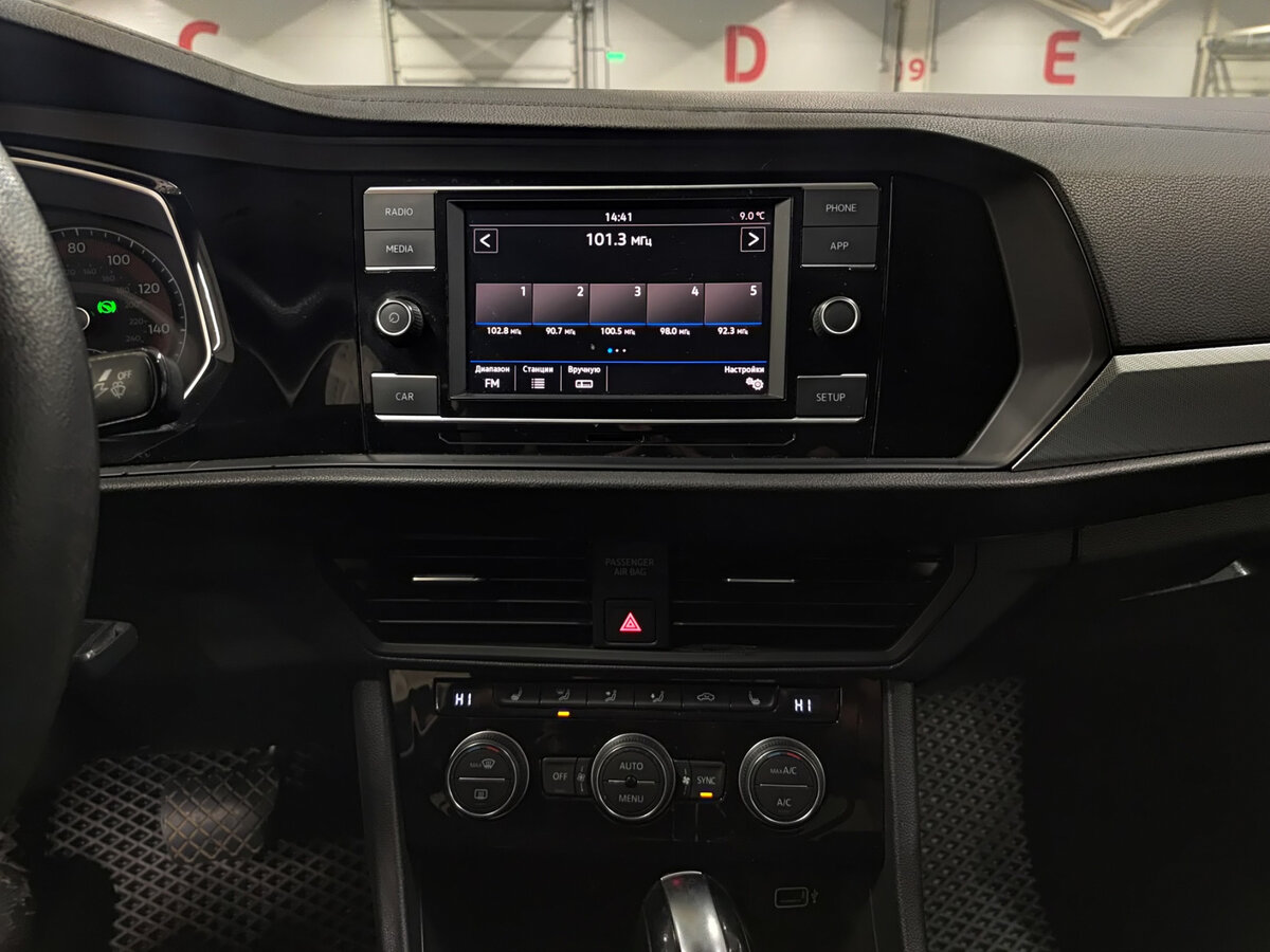 Купить Volkswagen Jetta 8-speed VII, 2019, 137 513 км, фото №15