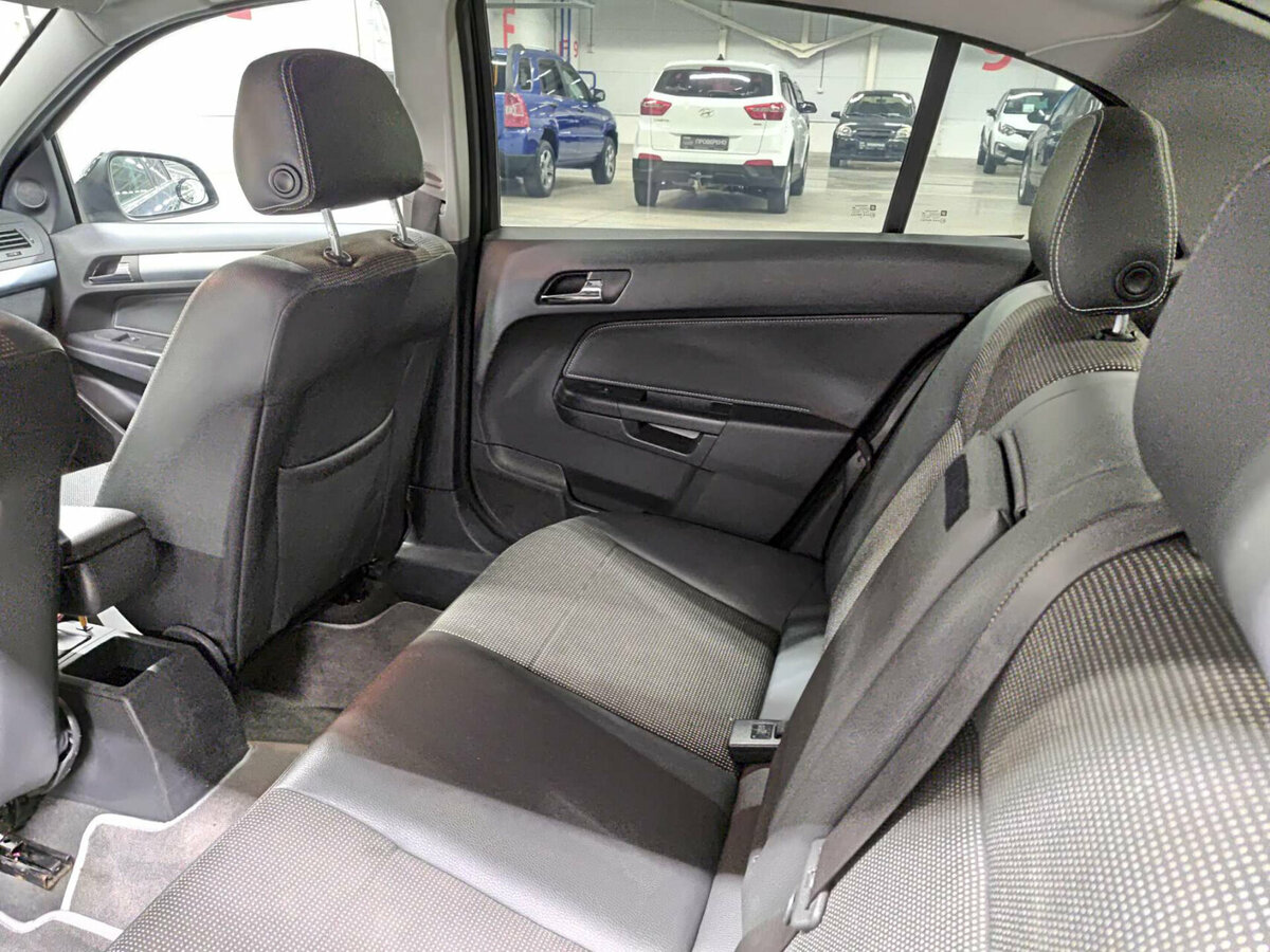 Купить Opel Astra H Рестайлинг, 2012, 176 000 км, фото №11