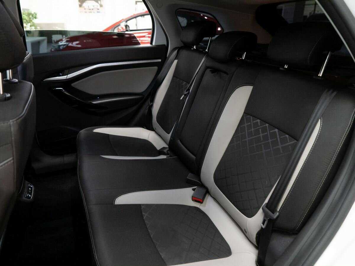 Купить Lada (ВАЗ) Vesta SW Cross, 2018, 84 500 км, фото №7