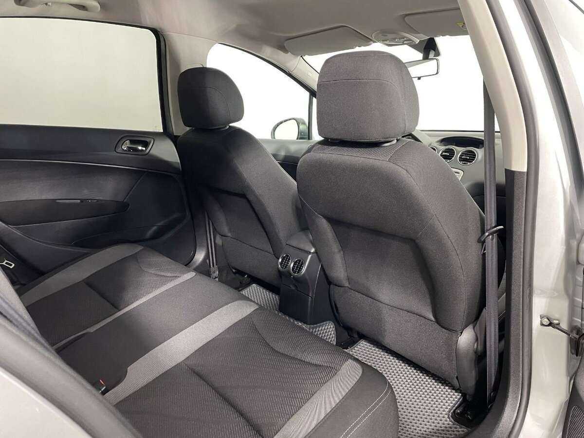 Купить Peugeot 408, 2016, 260 758 км, фото №17