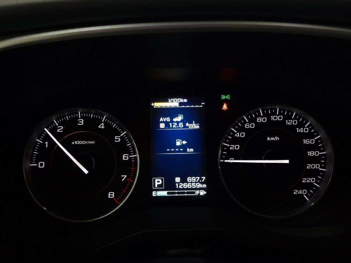 Купить Subaru XV, 2017, 126 659 км, фото №8