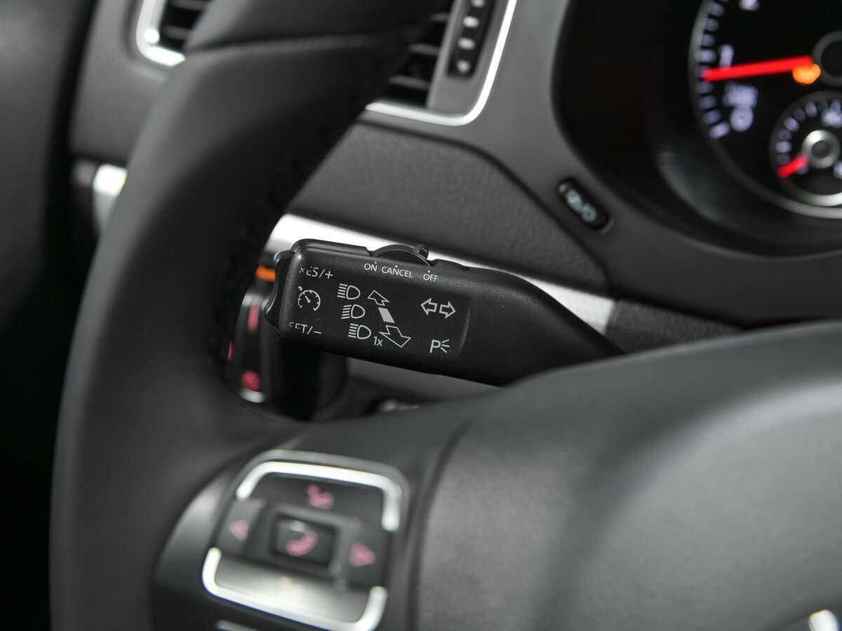 Купить Volkswagen Jetta, 2013, 158 244 км, фото №8