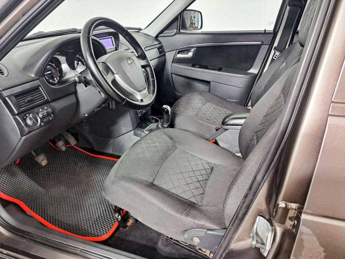 Купить Lada (ВАЗ) Priora, 2017, 107 200 км, фото №14
