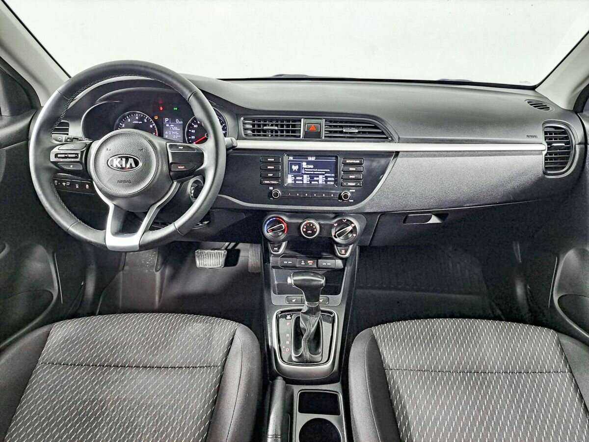 Купить Kia Rio, 2017, 87 000 км, фото №12