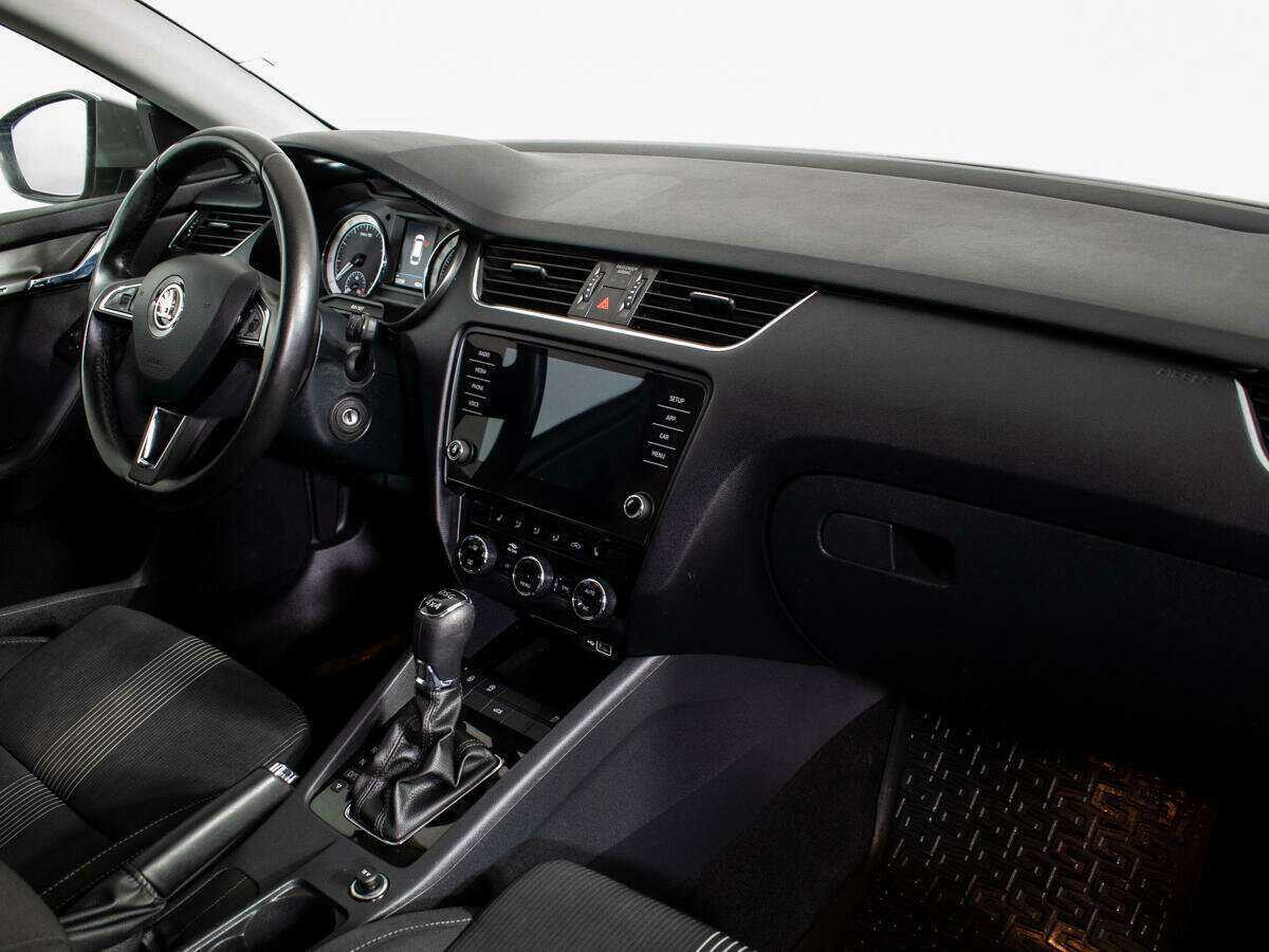 Купить Skoda Octavia, 2018, 51 932 км, фото №7