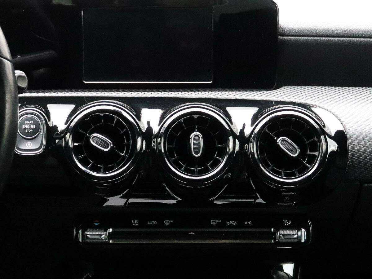 Купить Mercedes-Benz A-Класс 200, 2019, 100 000 км, фото №10