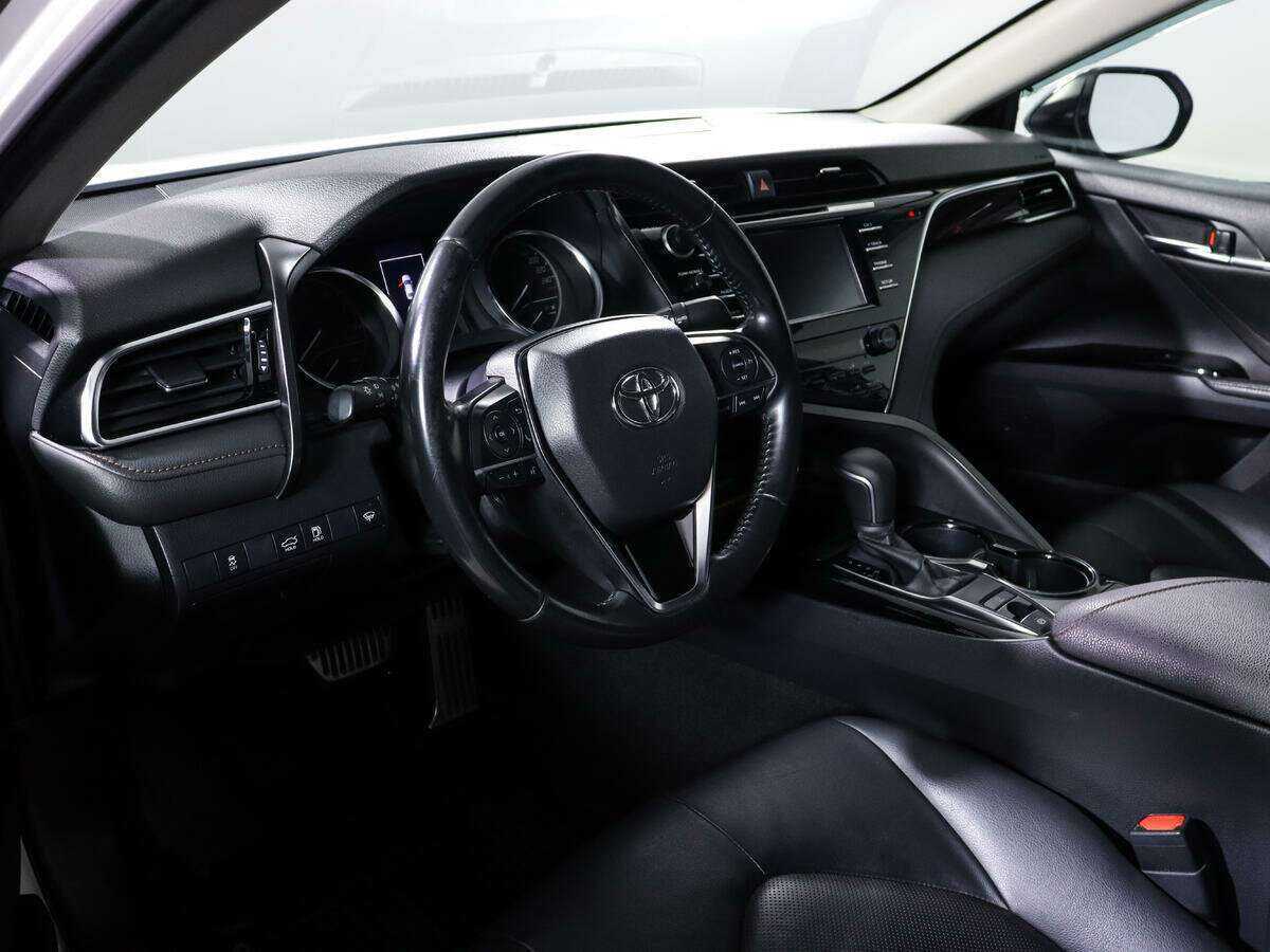 Купить Toyota Camry, 2019, 102 348 км, фото №12