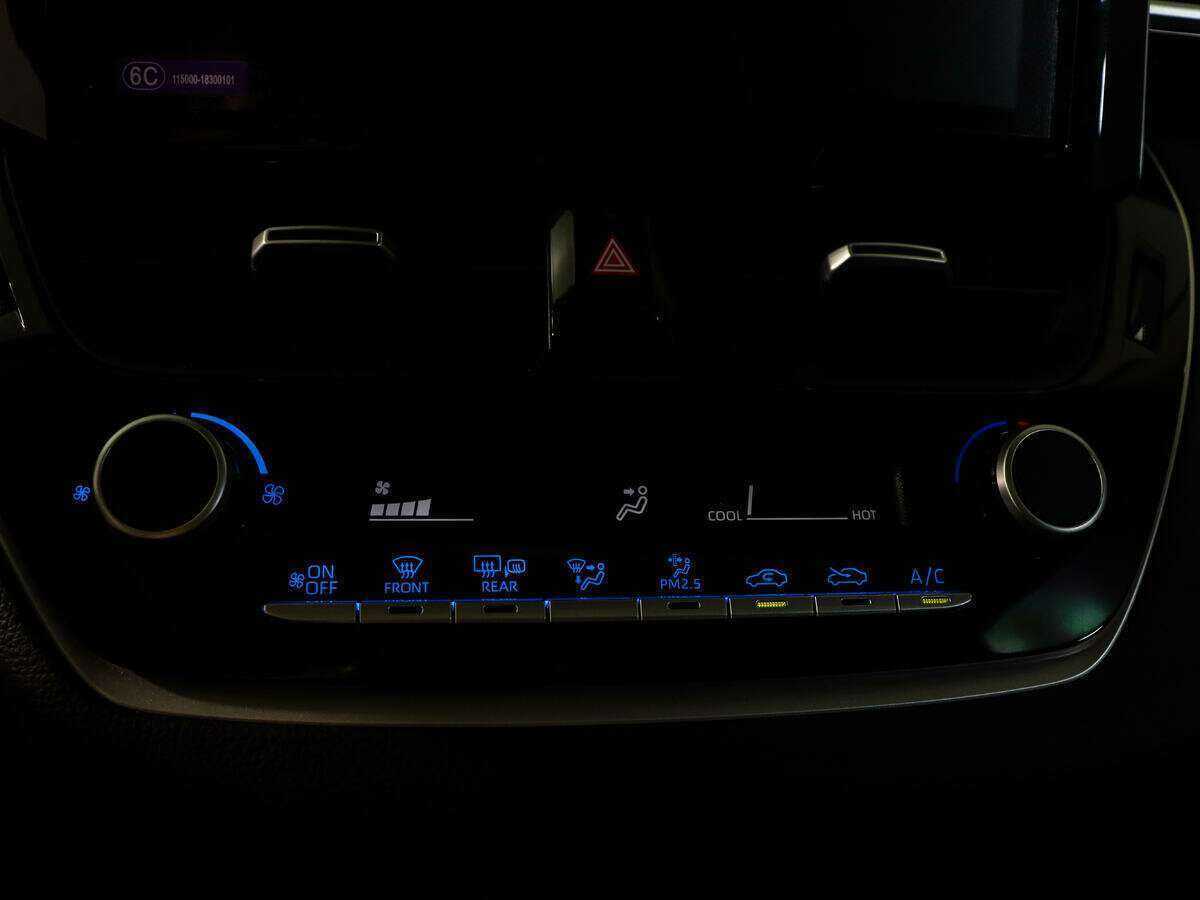 Купить Toyota Corolla, 2022, 7 306 км, фото №18