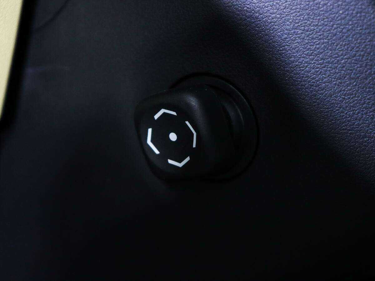 Купить Lexus NX 200, 2016, 106 000 км, фото №20