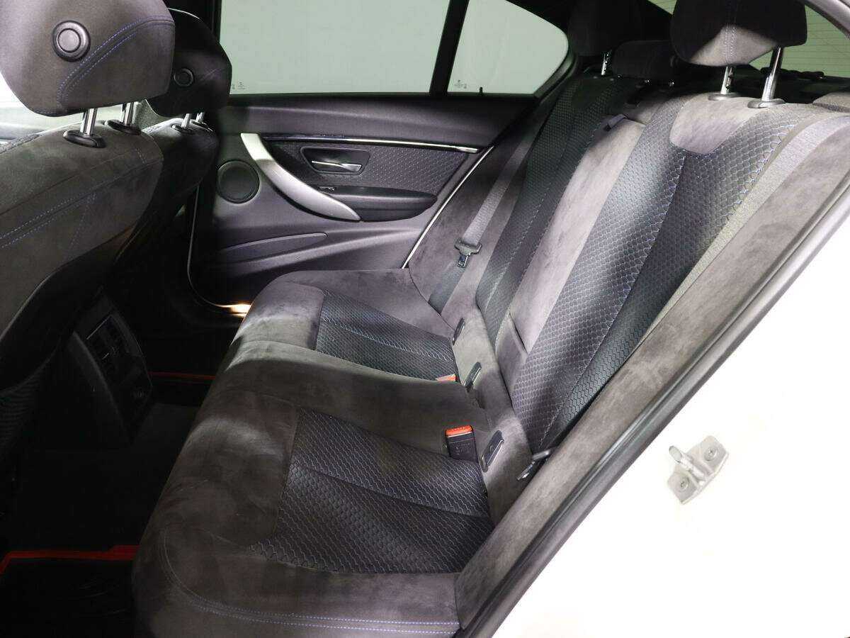 Купить BMW 3 серии 320i xDrive, 2016, 139 605 км, фото №10
