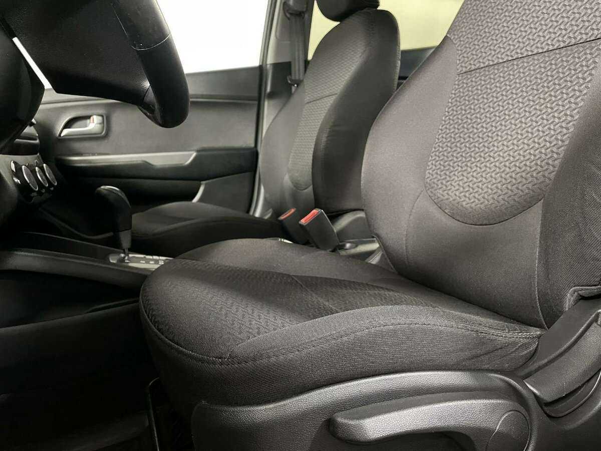 Купить Kia Rio, 2017, 105 287 км, фото №9