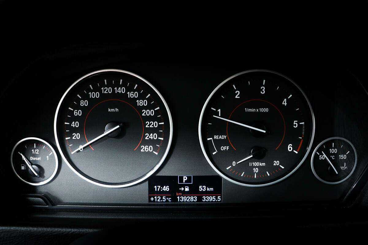 Купить BMW 3 серии 320d, 2019, 139 219 км, фото №10