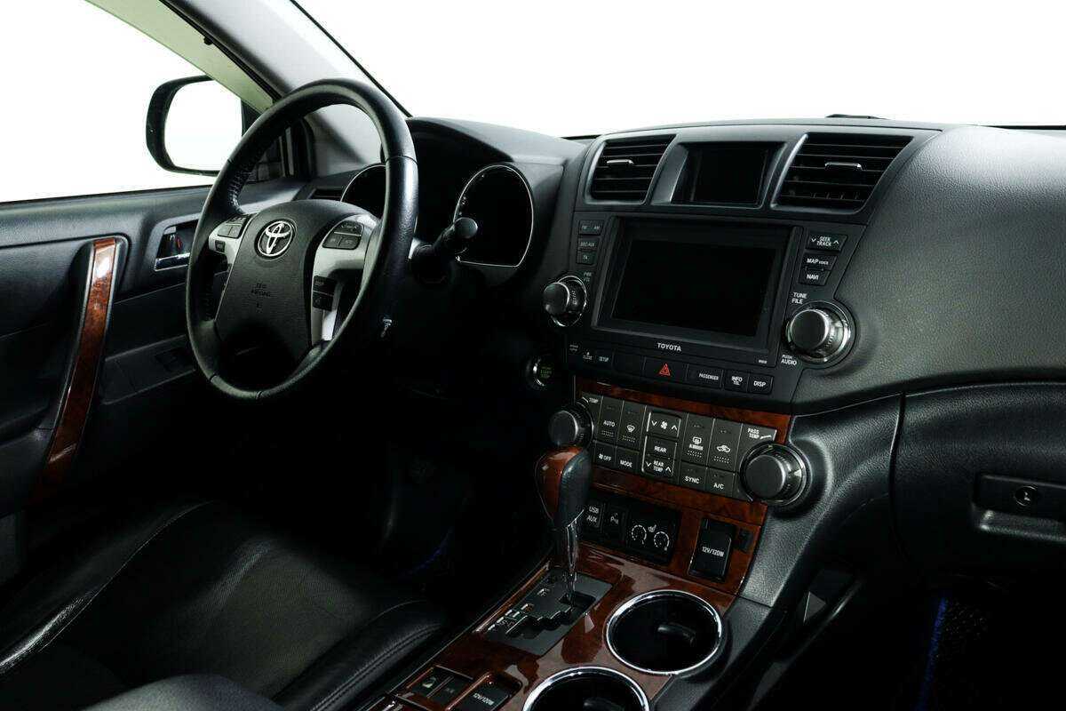 Купить Toyota Highlander, 2012, 130 814 км, фото №9