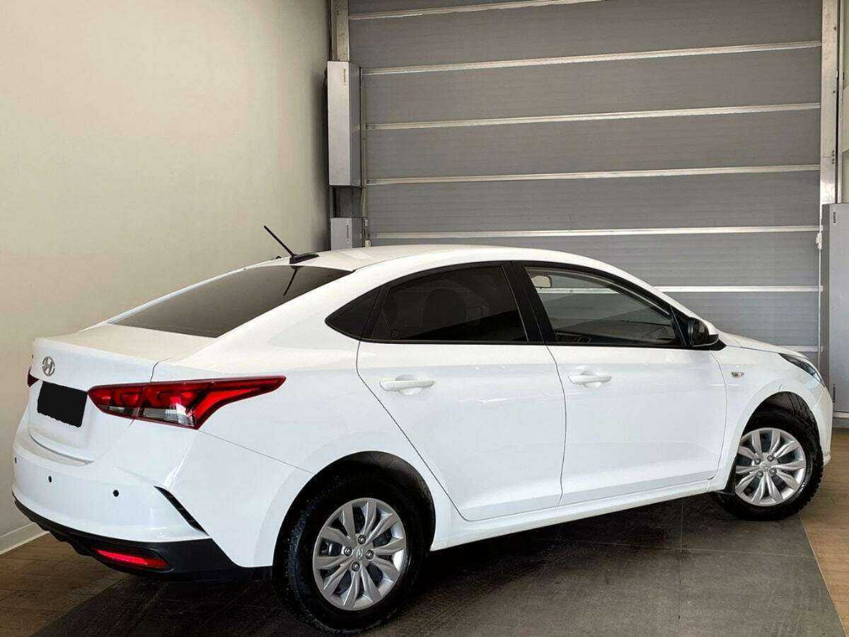 Купить Hyundai Solaris, 2020, 69 816 км, фото №4