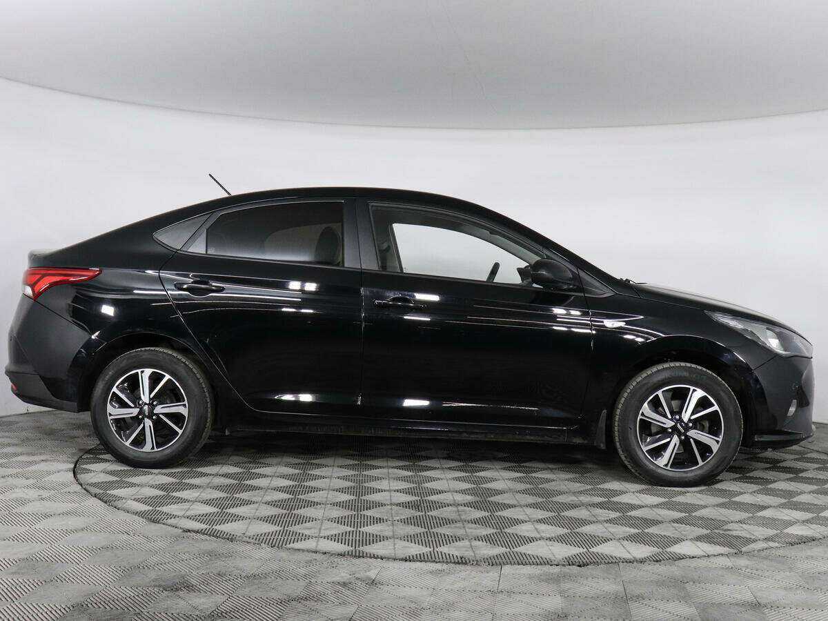 Купить Hyundai Solaris, 2022, 32 058 км, фото №4