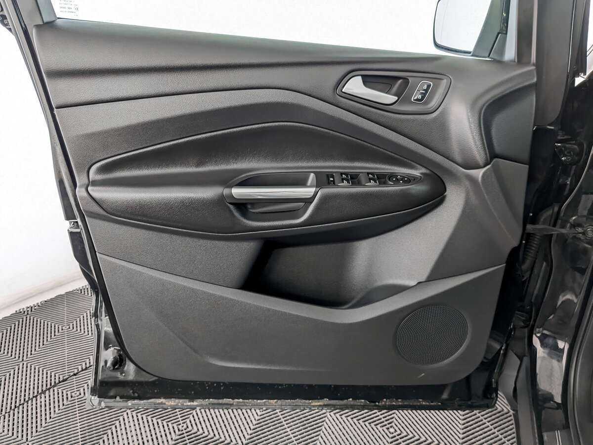 Купить Ford Kuga, 2016, 69 964 км, фото №19