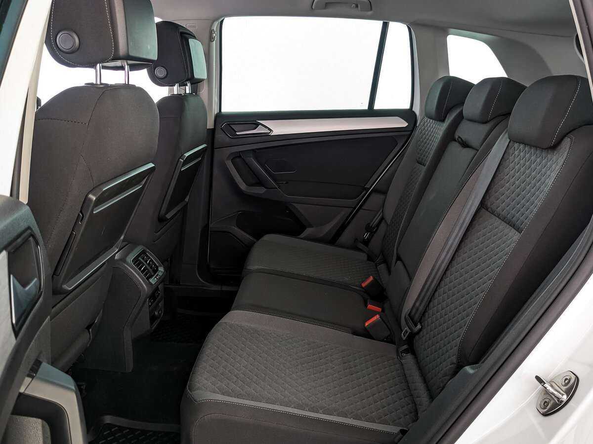 Купить Volkswagen Tiguan, 2018, 133 758 км, фото №14