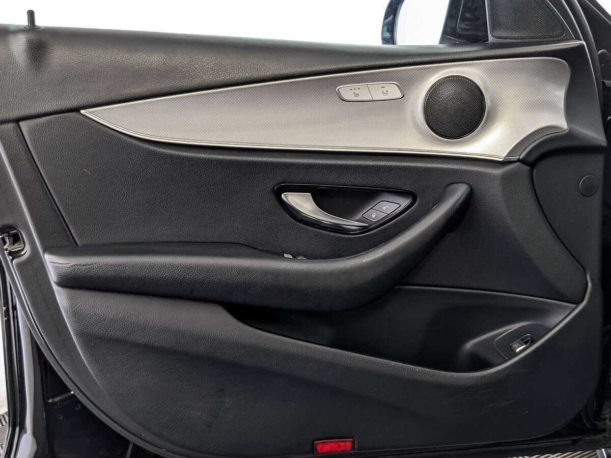 Купить Mercedes-Benz E-Класс 200, 2018, 230 990 км, фото №15