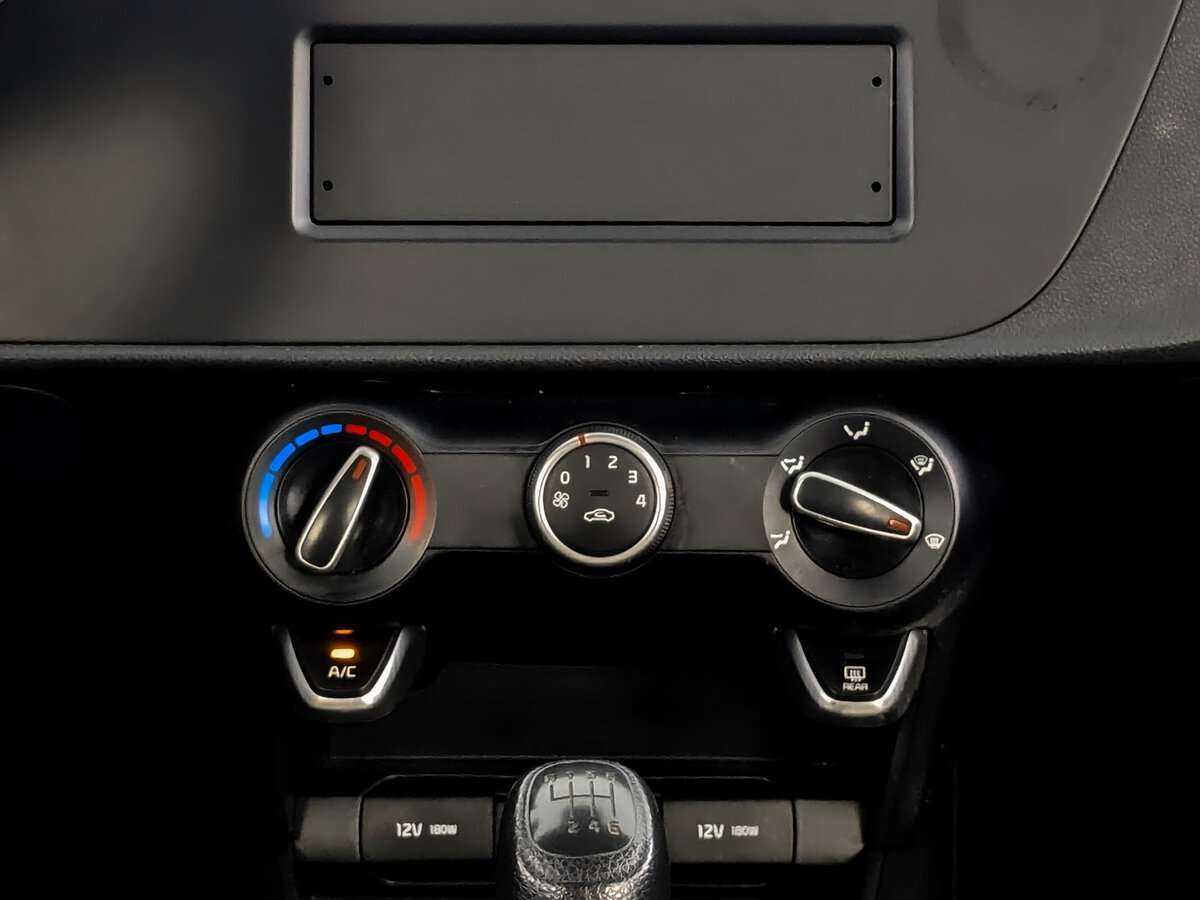 Купить Kia Rio, 2021, 61 000 км, фото №15