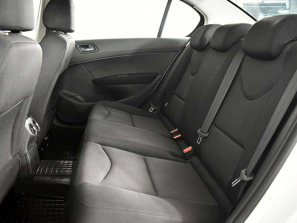 Купить Peugeot 408, 2013, 79 107 км, фото №9