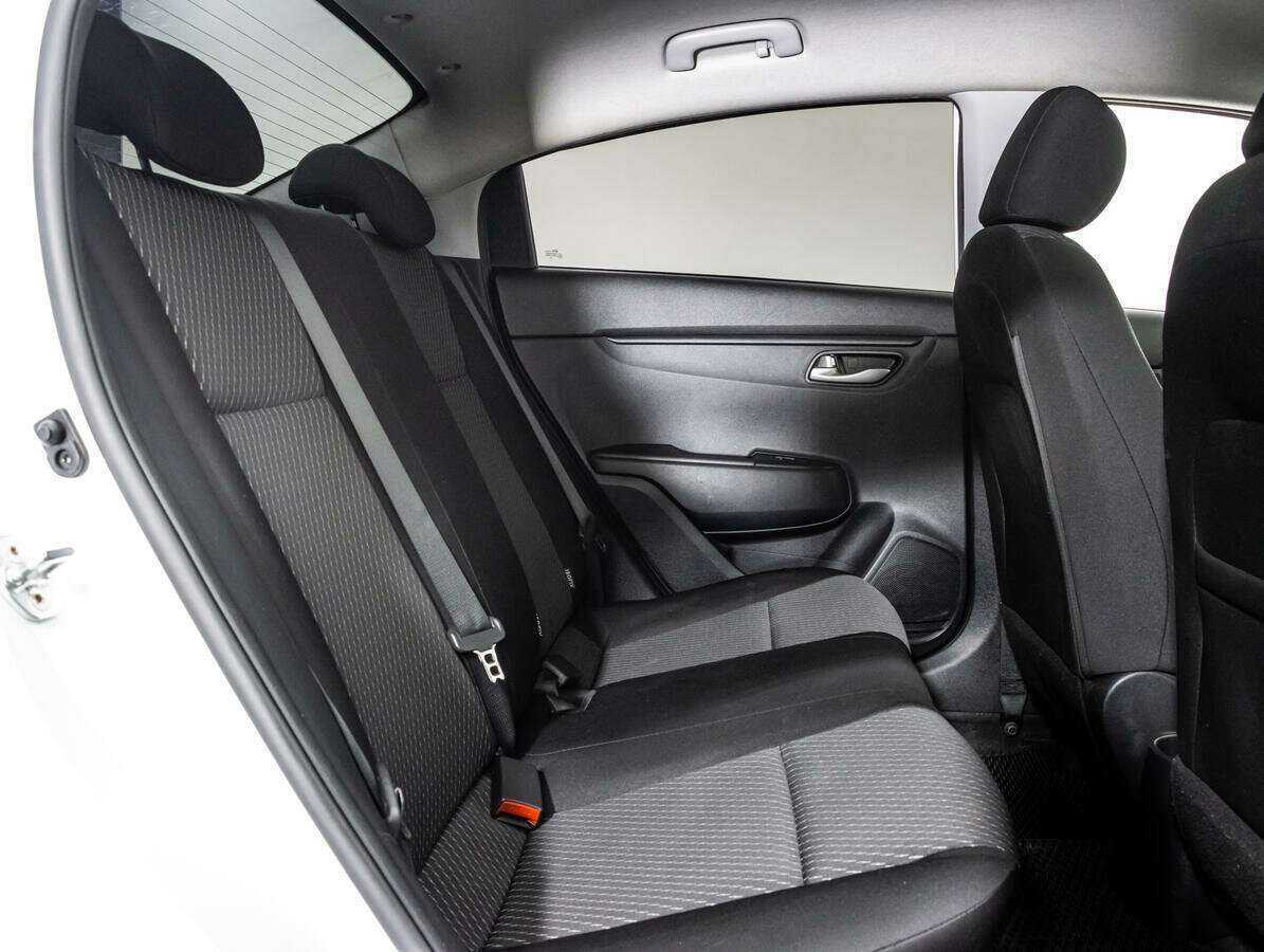 Купить Kia Rio, 2019, 77 000 км, фото №15