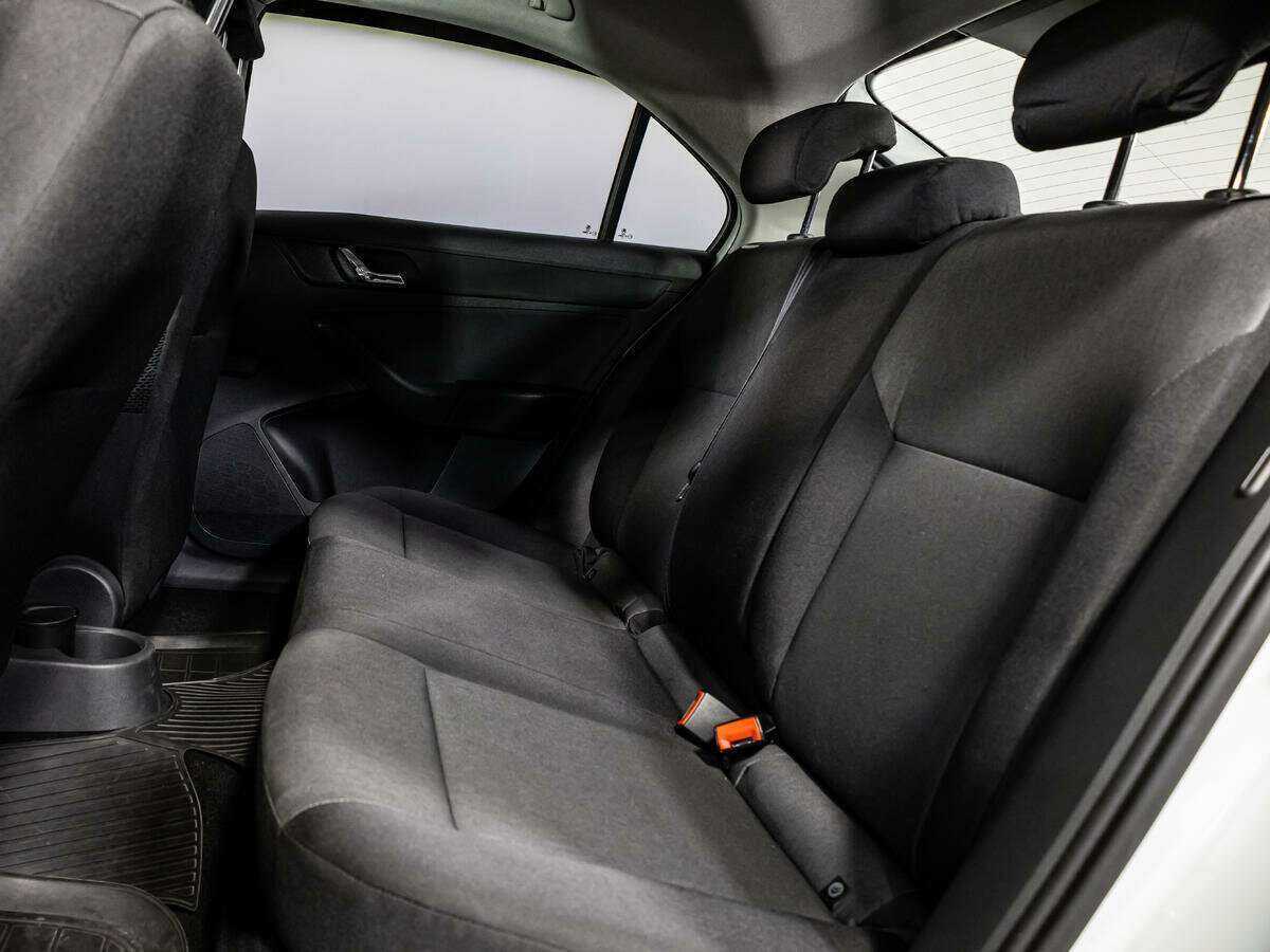 Купить Skoda Rapid, 2016, 180 721 км, фото №9