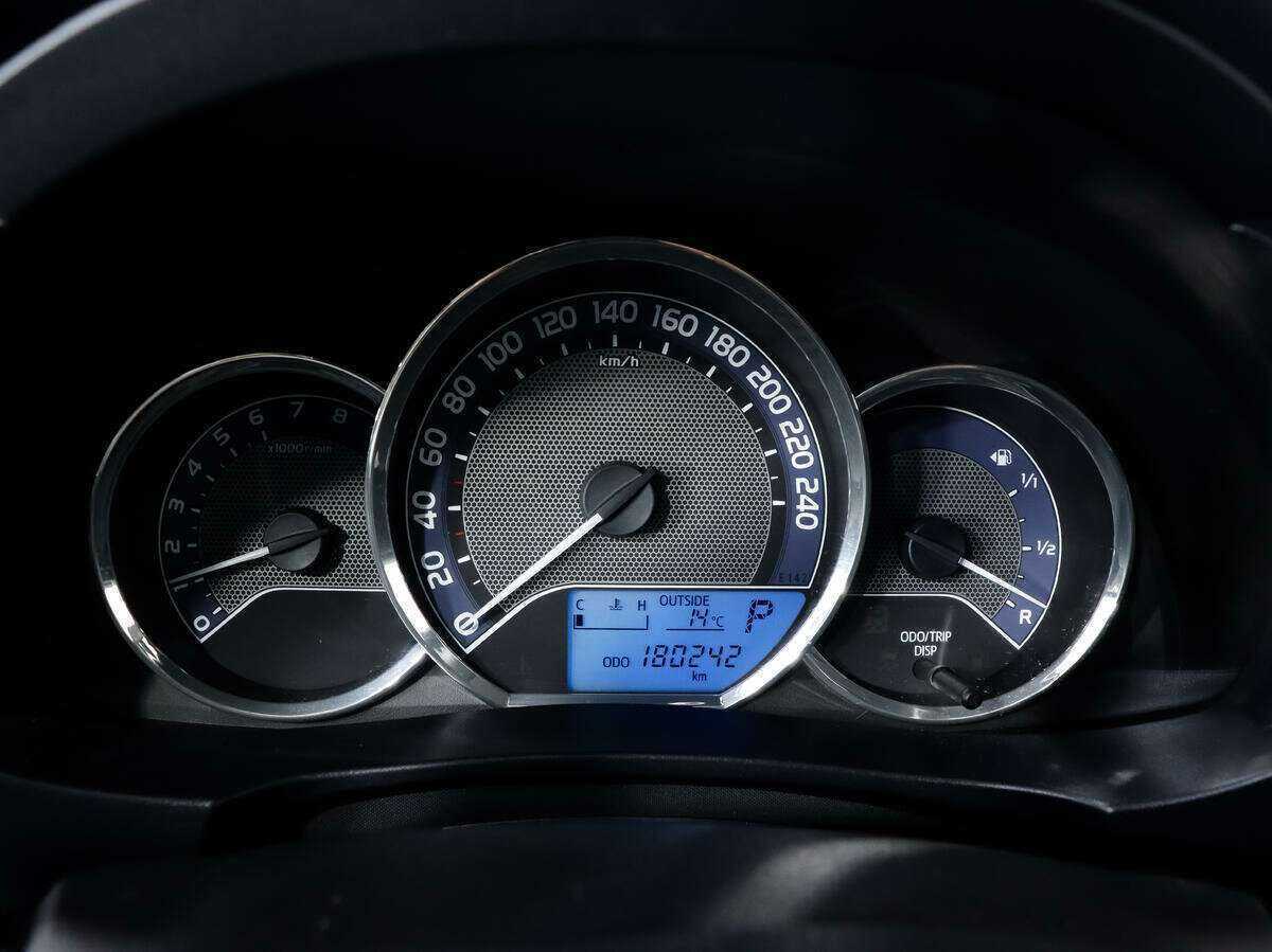 Купить Toyota Corolla, 2014, 180 241 км, фото №15