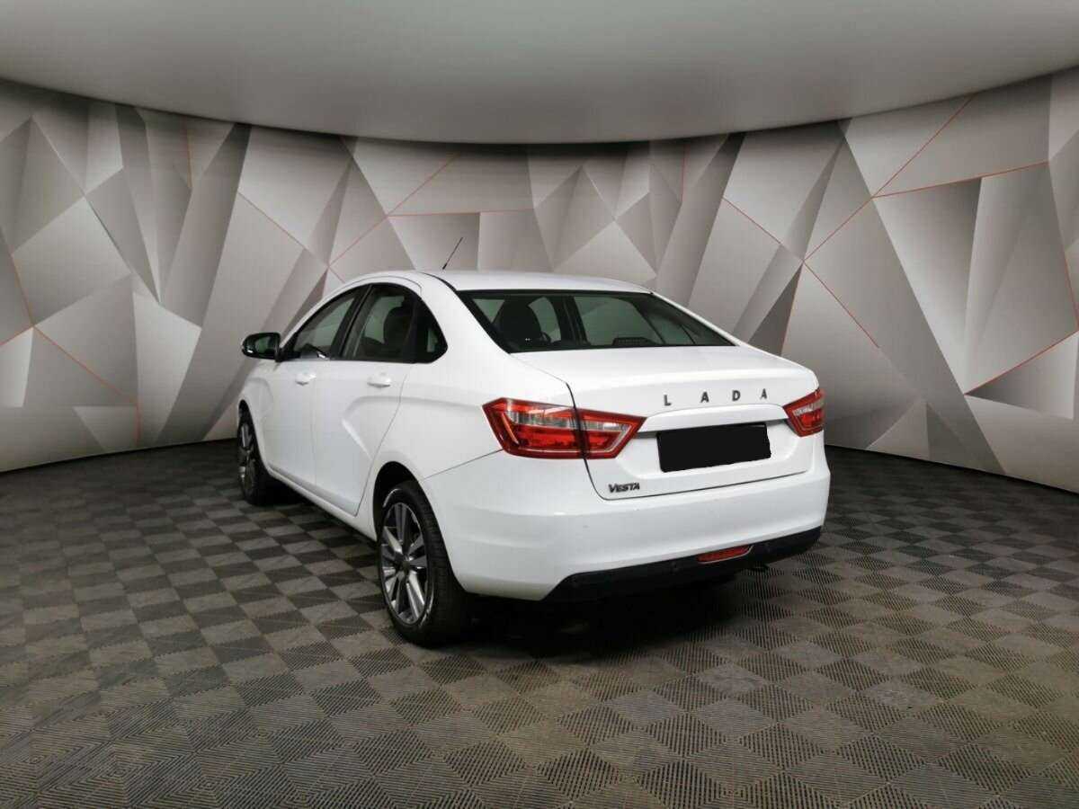 Купить Lada (ВАЗ) Vesta, 2018, 167 572 км, фото №4
