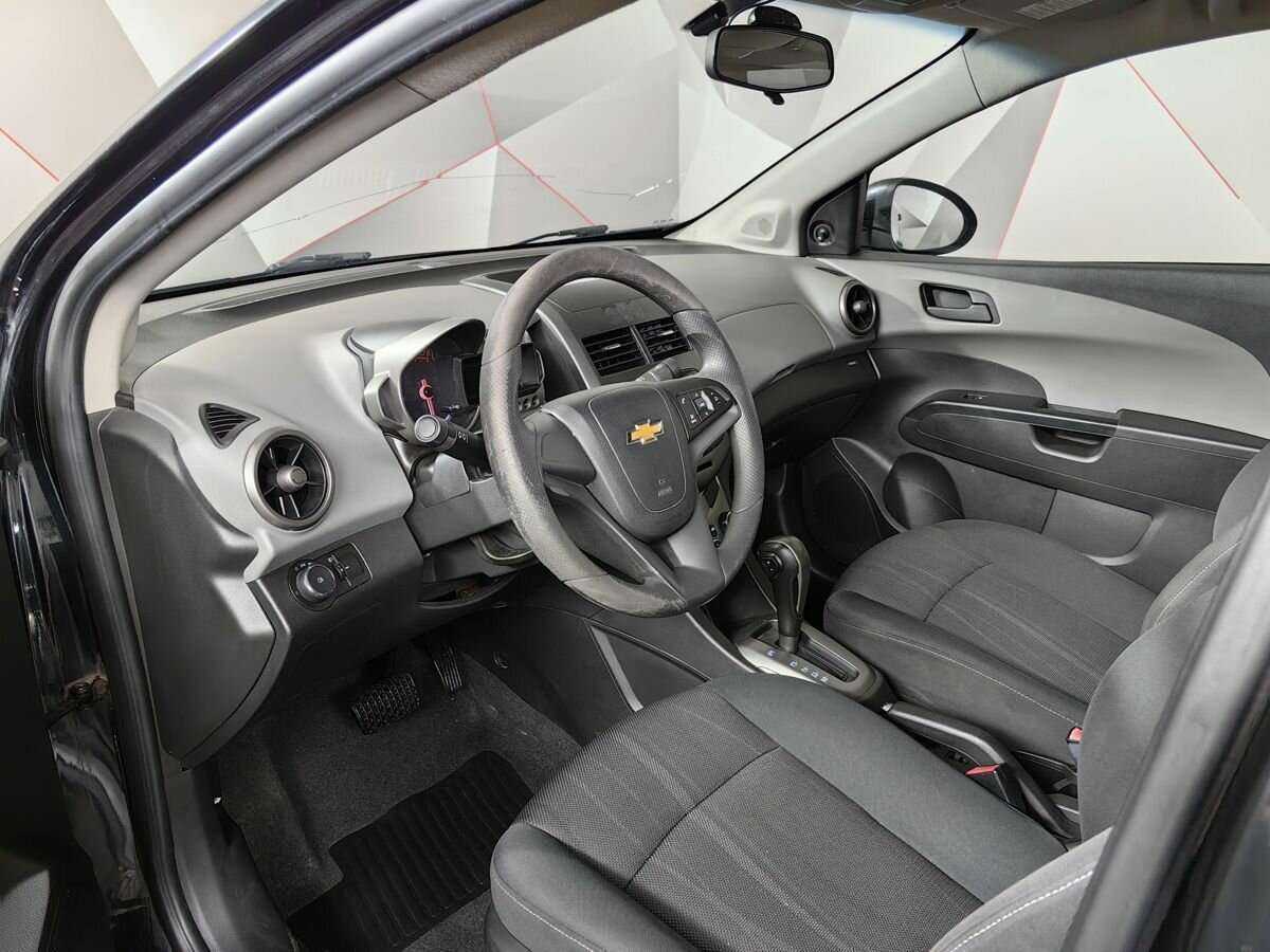 Купить Chevrolet Aveo, 2012, 120 318 км, фото №12