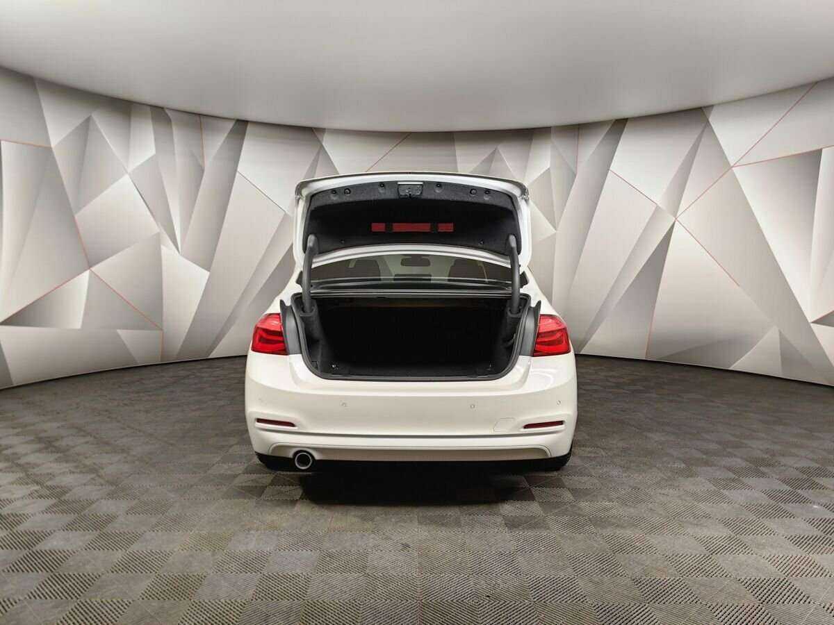 Купить BMW 3 серии 318i, 2018, 118 066 км, фото №16
