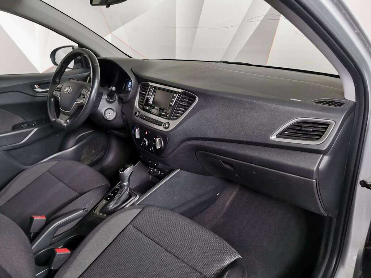 Купить Hyundai Solaris, 2018, 102 143 км, фото №9