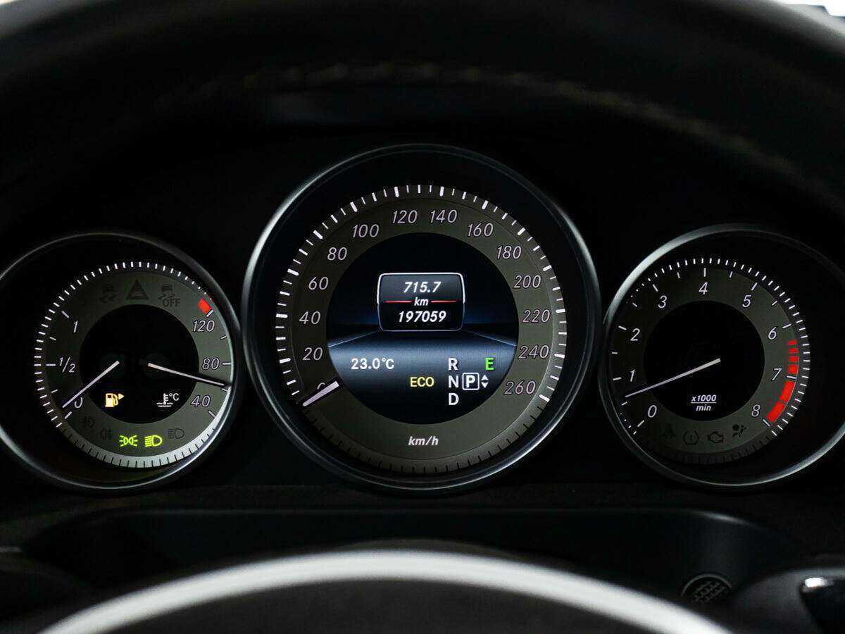 Купить Mercedes-Benz E-Класс 300, 2014, 197 049 км, фото №12