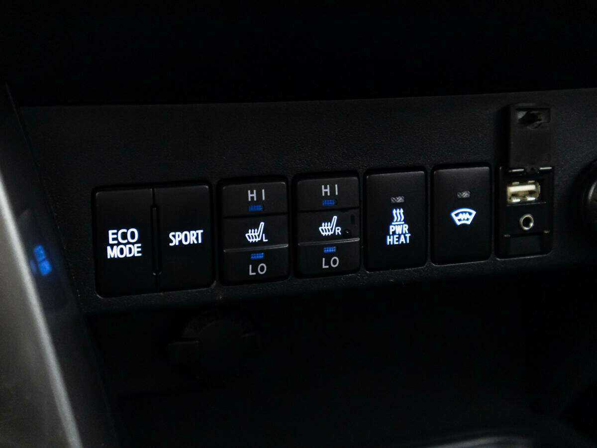 Купить Toyota RAV4, 2018, 155 110 км, фото №19