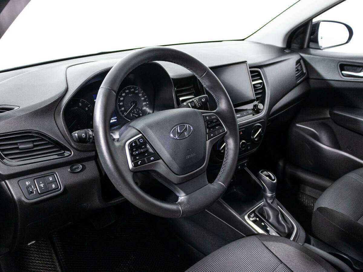 Купить Hyundai Solaris, 2021, 30 538 км, фото №11