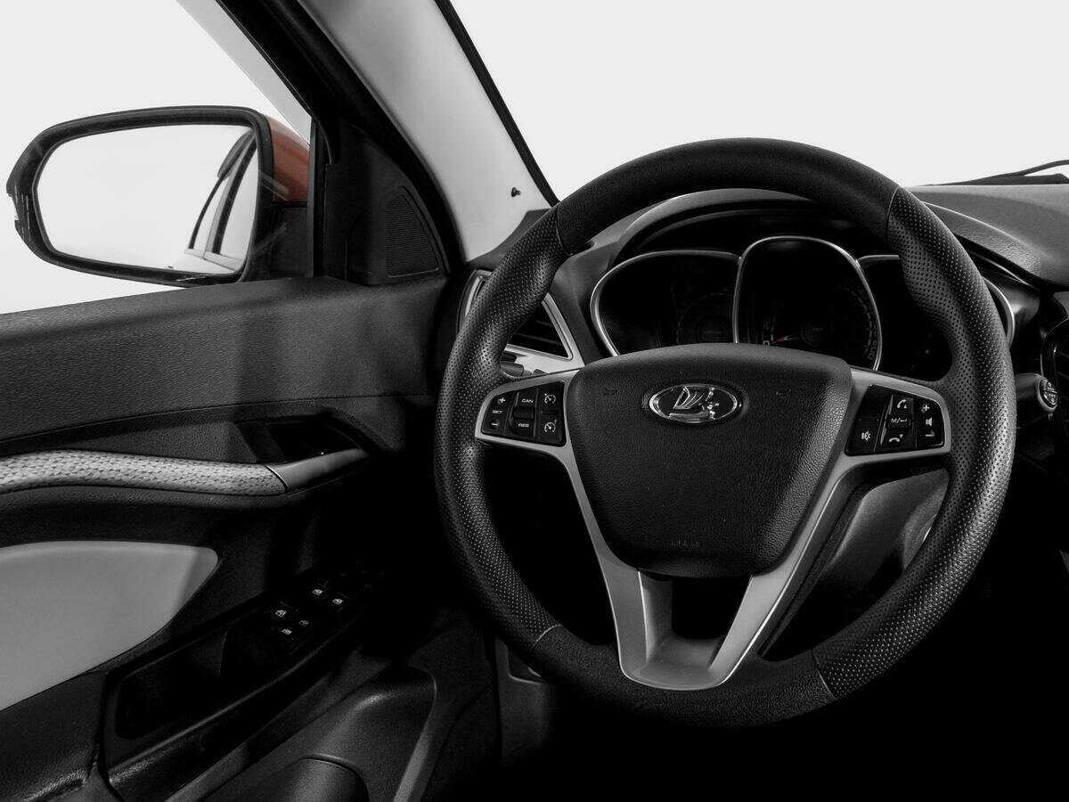 Купить Lada (ВАЗ) Vesta SW Cross, 2018, 88 976 км, фото №15